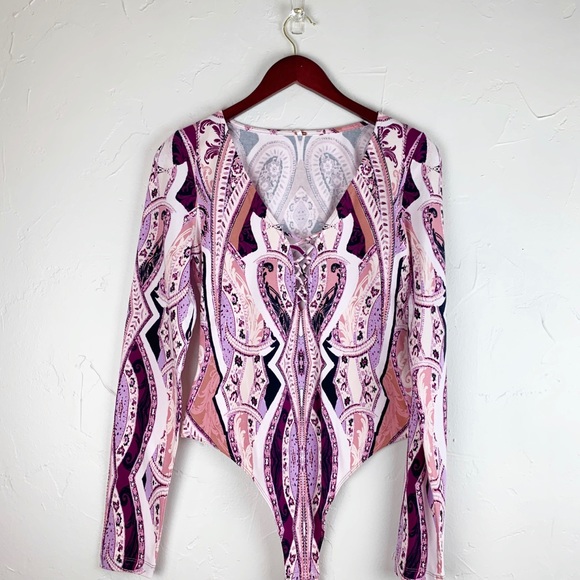 NWT Free People “Pick a Place” lace-up bodysuit - Picture 4 of 8